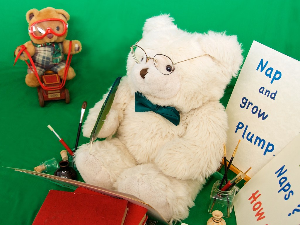 Scotland the Brave steers this old truck to Mawson who is writing Ponders